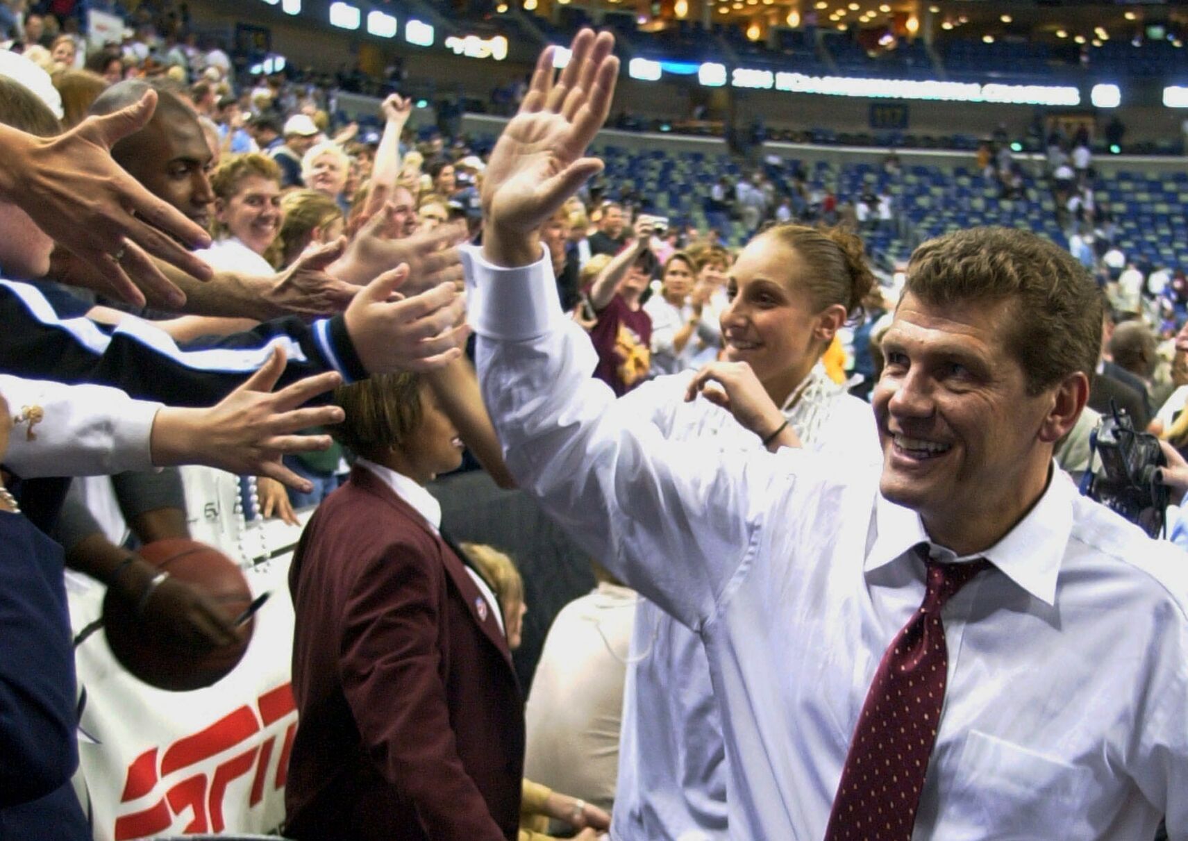 2004: UConn sweeps women's and men's NCAA basketball championships